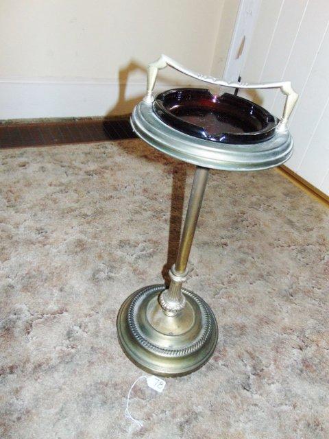 Vtg Brass Metal Ashtray Stand W/ Original Amber Glass Ashtray