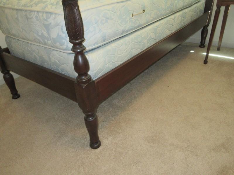 Early Solid Mahogany Twin Size Federal Style 4 Poster Bed Carved Foliage Post w/Pine Side Rails