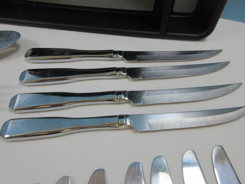 Lot 2 Patterns Stainless Flatware w/Cutlery Tray 4 Carved Hall Steak Knives, 4 Towle Steak Knives