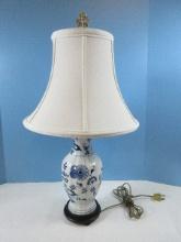 Semi Porcelain Blue Onion Design Vase Form 24" Table Lamp on Simulated Wood Footed Base