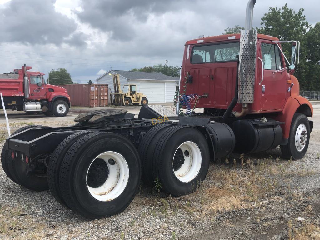 1999 International 8100 Day Cab Truck Tractor,