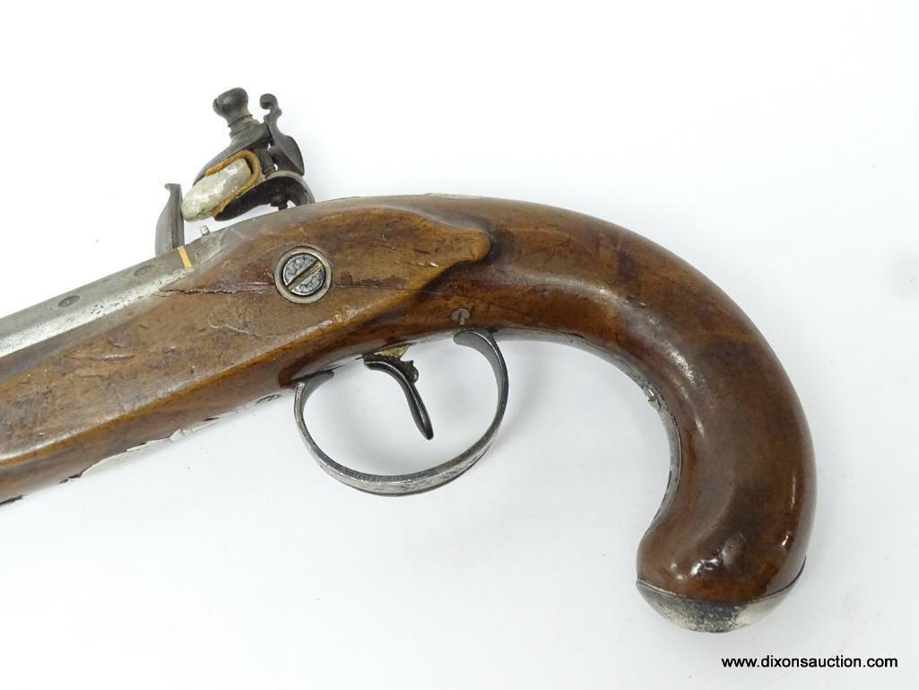 (SC) PAIR OF FLINTLOCK DUELING PISTOLS. SIGNED "KNUBLEY" ON THE BREECH IN FRONT OF THE HAMMER.