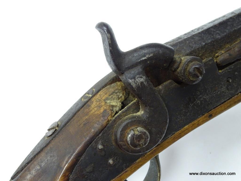 (SC) KENTUCKY LONG RIFLE. CONVERTED FROM A FLINTLOCK TO PERCUSSION CAP. FANCY BRASS BUTT PLATE WITH