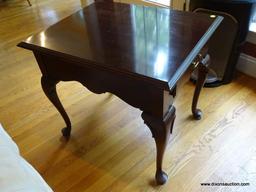 (LR) END TABLE; ONE OF A PR. OF ETHAN ALLEN CHERRY QUEEN ANNE END TABLES, ONE DRAWER DOVETAILED WITH