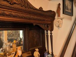 (FOYER) LATE 19TH CENTURY VICTORIAN EASTLAKE DARK STAINED OAK WALL SHELF MIRROR. VERY NICE CARVED