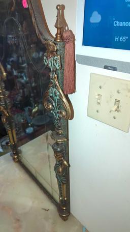 (FOY)ANTIQUE BRASS HALL TABLE MIRROR SET, MIRROR IS UNIQUELY BEVELED, THE BRASS FRAME IS HIGHLY