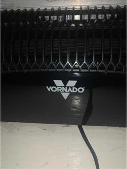 Vornado Transom 26 in. 4 Speed Low Profile Window Fan, Retail Price $119, Appears to be New, What