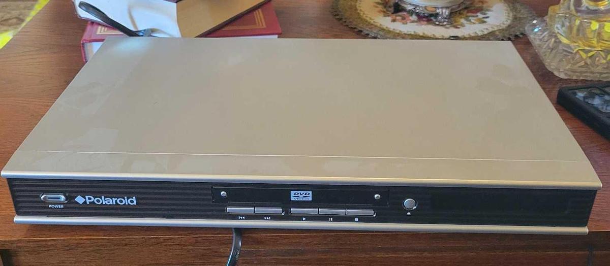 DVD Player $1 STS