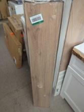 Lot of 2 Cases Of Home Decorators Collection Cameron Oak 12 mm T x 8.03 in W Waterproof Laminate