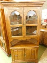 Cochran Furn. Oak Corner Cabinet - Glass Door