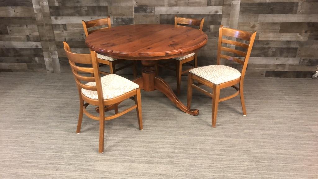 MISSION OAK PEDESTAL TABLE & CHAIRS DINING SET