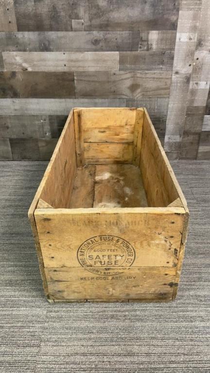 NATIONAL FUSE & POWDER CO. CRATE