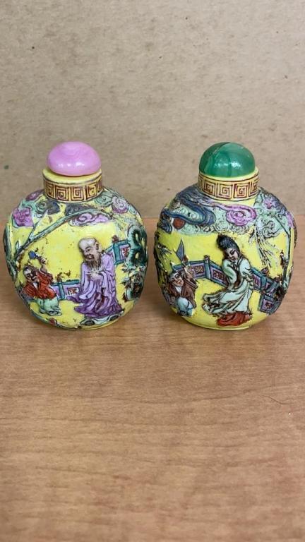 2) ANTIQUE HANDPAINTED CHINESE SNUFF BOTTLES
