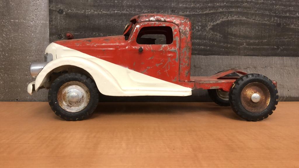 BUDDY L FIRE & CHEMICAL PRESSED STEEL TRUCK