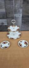 ROYAL ALBERT "OLD COUNTRY ROSES" 2-TIER CAKE STAND