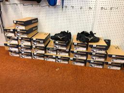 Lot of 25 New Mizuno Baseball Shoes - (22) 9 Spike Franchises & (3) Wave Trainer (Size 4 through 12)