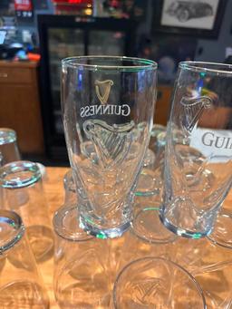 (18) Guinness Pint Beer Glasses