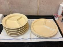 2 Types of Carlisle Divided Plates / Portion Plates
