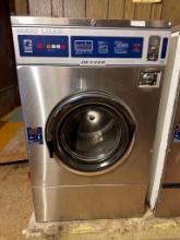 Dexter Thoroughbred 600 Maxi Load, 40lb Commercial Front Load Washer, Model: WCN40AASS