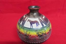 Horsehair Navajo Vase by Marshalene Bennett