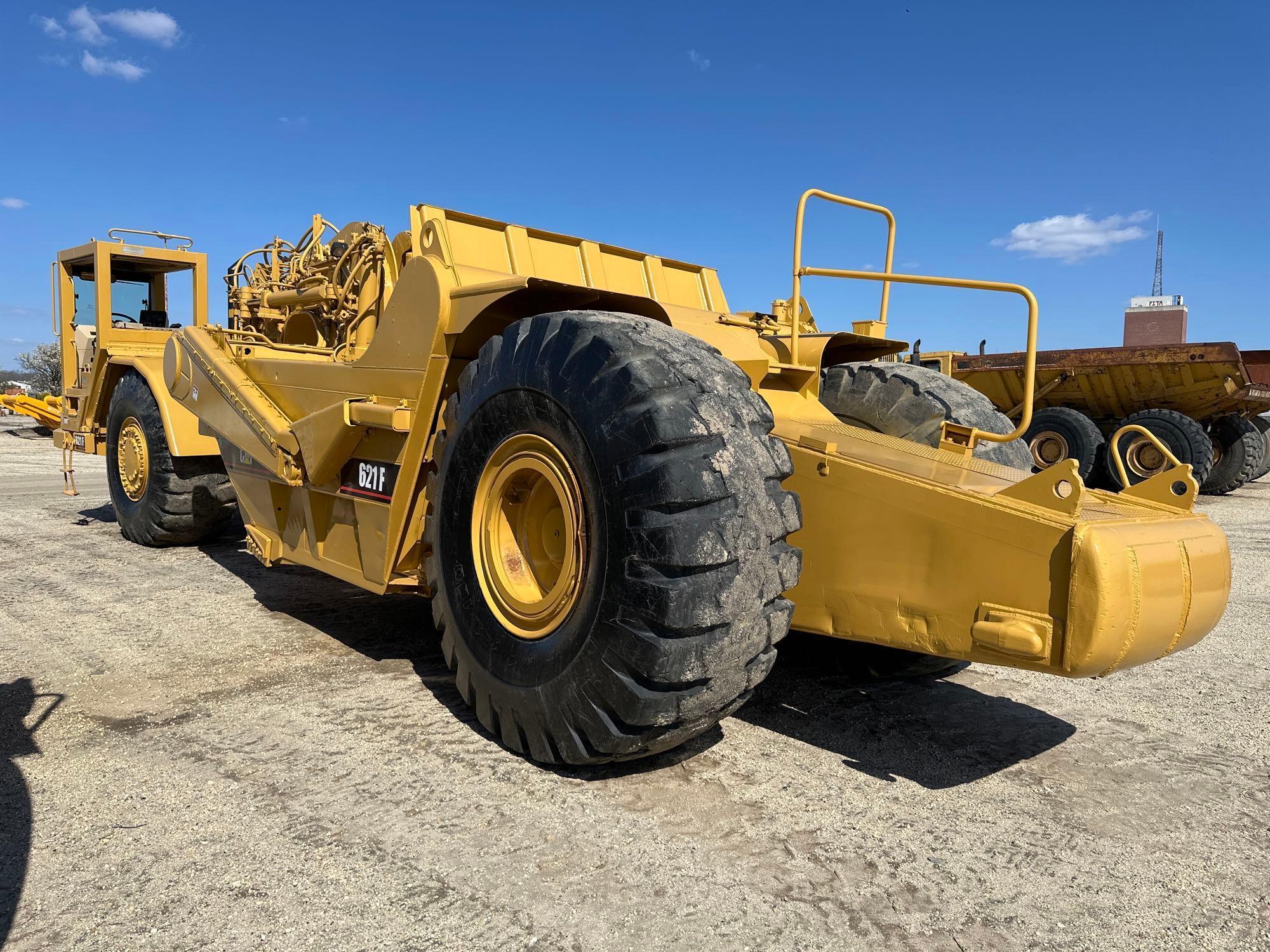 CAT 621F MOTOR SCRAPER SN:4SK00858 powered by Cat 3406CTA diesel engine, 330hp, equipped with