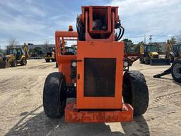 2014 SKYTRAK 6042 TELESCOPIC FORKLIFT SN:0160063400 4x4, powered by diesel engine, equipped with