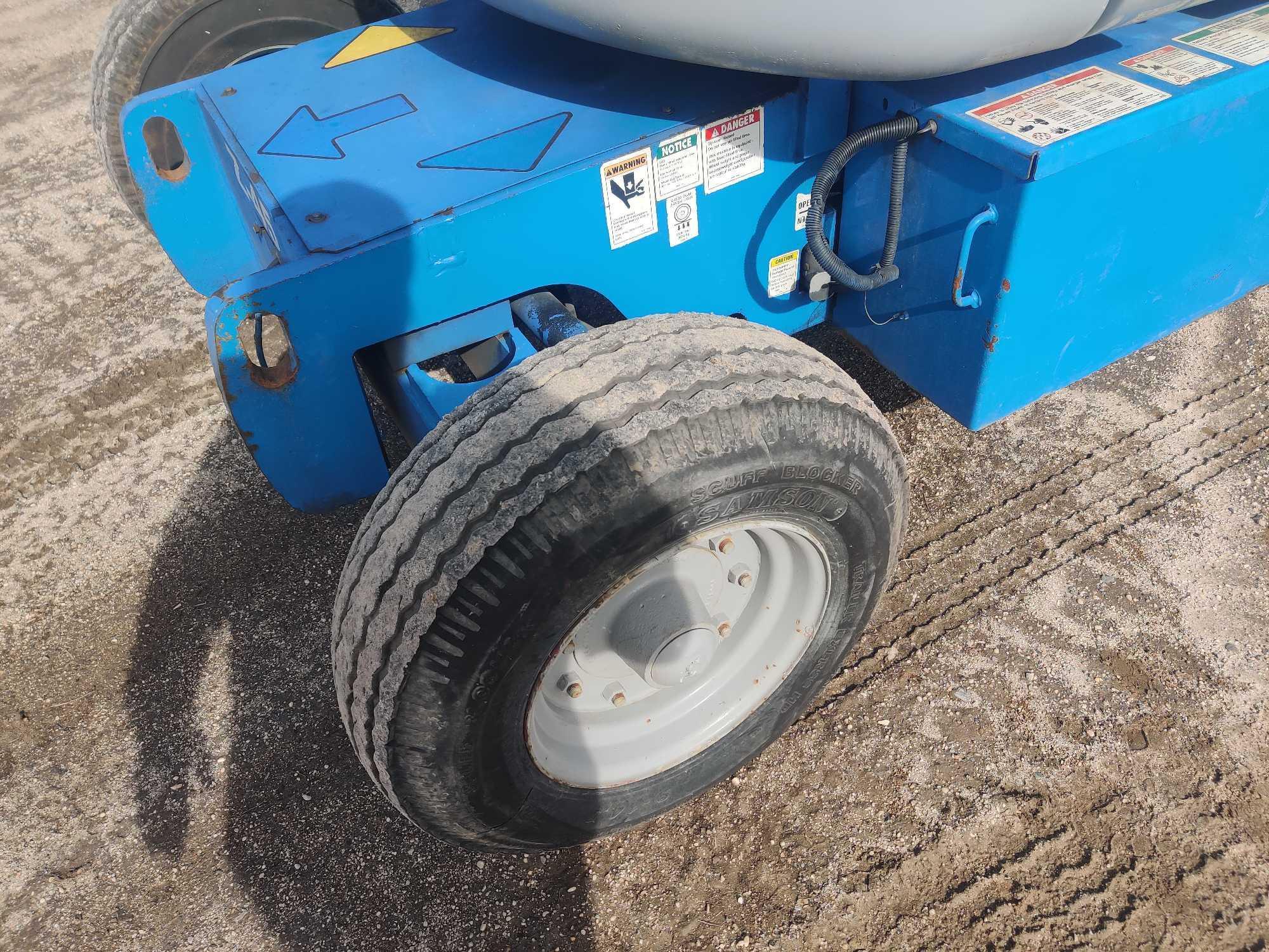 GENIE Z45/25 BOOM LIFT SN:28903 4x4, powered by diesel engine, equipped with 45ft. Platform height,