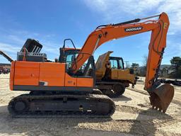 2022 DOOSAN DX140LC-5 HYDRAULIC EXCAVATOR SN:CM0002552 powered by diesel engine, equipped with Cab,