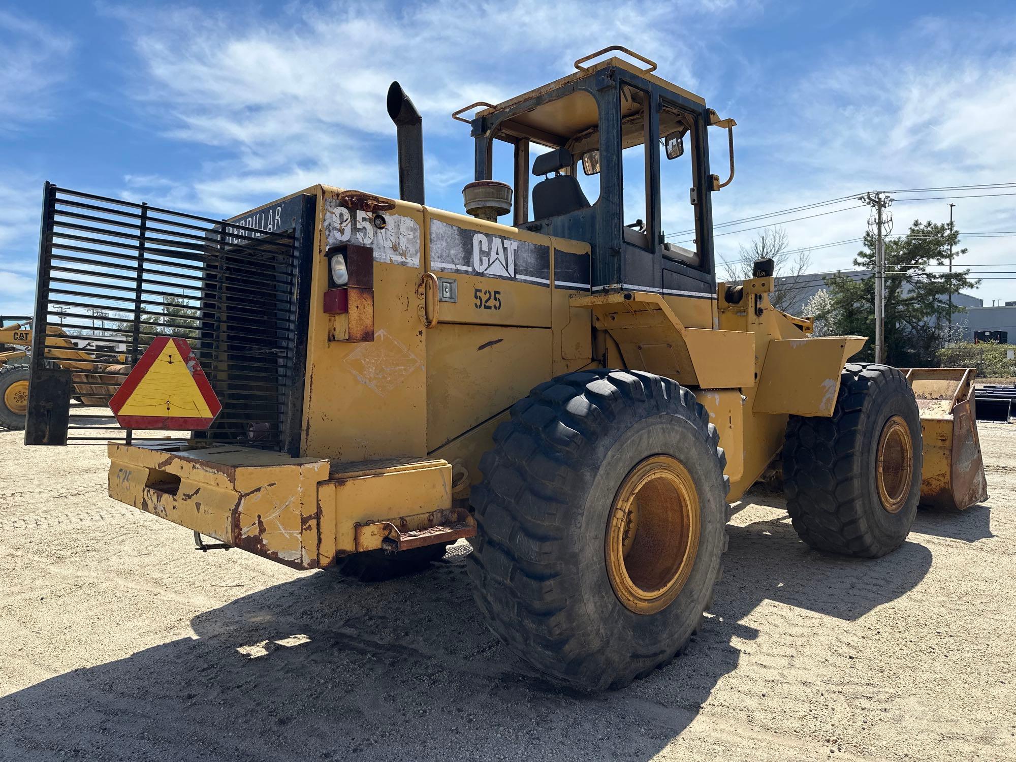 CAT 950F RUBBER TIRED LOADER SN:5SK01968 powered by Cat diesel engine, equipped with OROPS, pin on