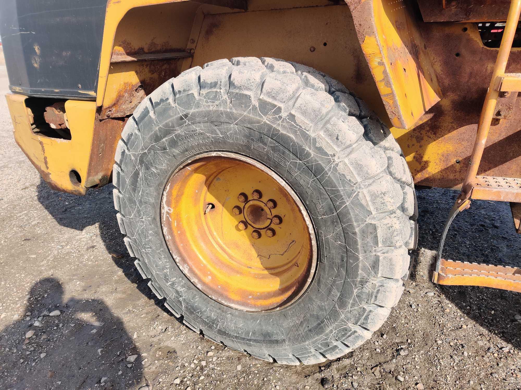 CAT 914G RUBBER TIRED LOADER SN:9WM01429 powered by Cat diesel engine, equipped with EROPS, heat, GP