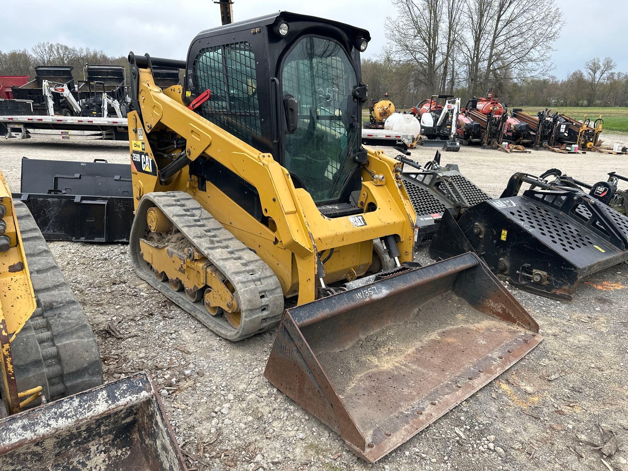 2014 CAT 259D RUBBER TRACKED SKID STEER SN:FTL00615 powered by Cat C3.3B diesel engine, equipped