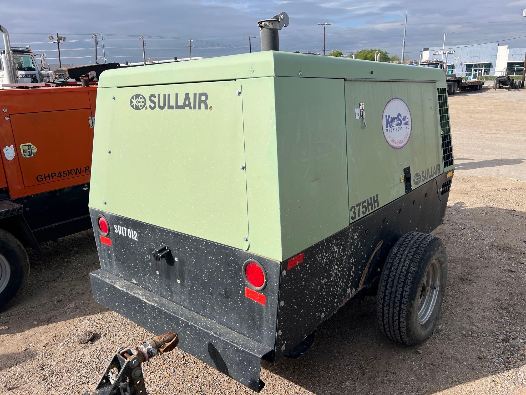 SULLAIR 375HHDP AIR COMPRESSOR SN:201703230039 powered by John Deere diesel engine, equipped with