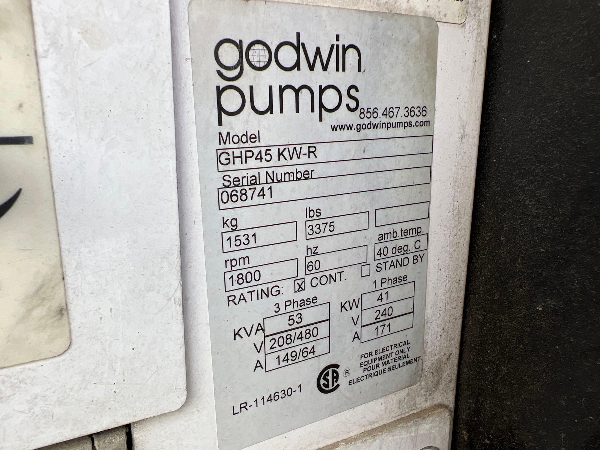 GODWIN GHP45 KW-R GENERATOR SN:68741 powered by diesel engine, equipped with 53KVA, 41KW, trailer