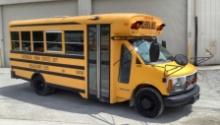 2002 GMC Savana 3500 Short School Bus 4x2