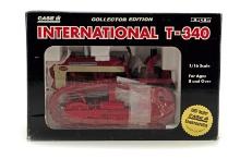 International T-340 Crawler - 1:16 - Red