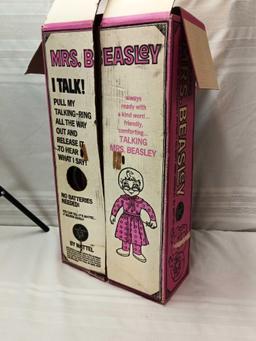 "MRS. BEASLEY"TALKING DOLL(DOES NOT WORK) 20" FROM TV'S FAMILY AFFAIR SHOW