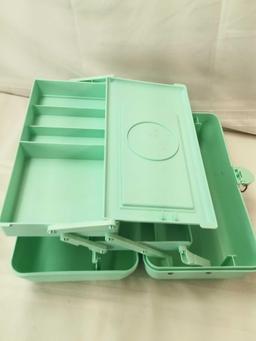 PLASTIC MAKE -UP/JEWELRY CASE WITH MIRROR