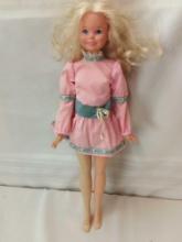 MATTEL TALKING DOLL DOES NOT HAVE STRING, DOES NOT WORK NAME UNKNOWN 20"