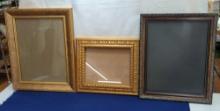 3 PICTURE FRAME 17.5"x14.5", 13.5"x 11.5", 16.5"x13.5" FROM LEFT TO RIGHT