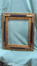 BEAUTIFUL ORNATE FRAME 16"x20" (25"x28" OVERALL