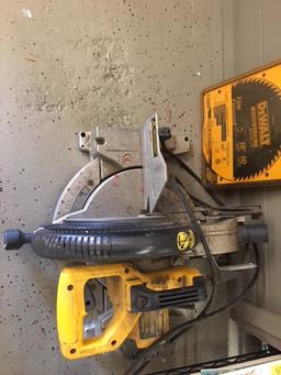 Used Dewalt DW703, DeWalt DW703 10" Compound Miter Saw Tested Does Work. $62 Shpping due to weight