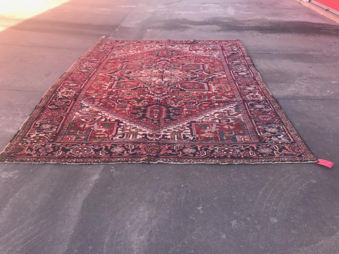8x11 Persian Antique Heriz Hand Knotted Rug, Retail Value $9500. $100 Shipping in Continental USA.