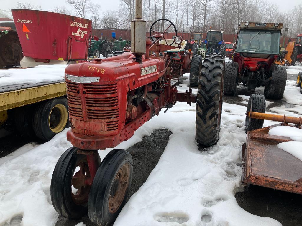 9598 International H Tractor