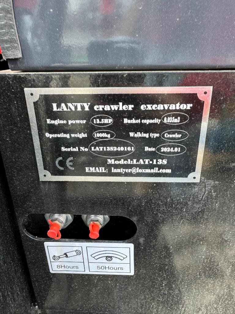 9663 Lanty LAT-135-Mini Excavator