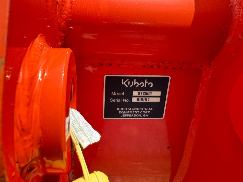 146 Unused Kubota BT2904 Excavator Bucket