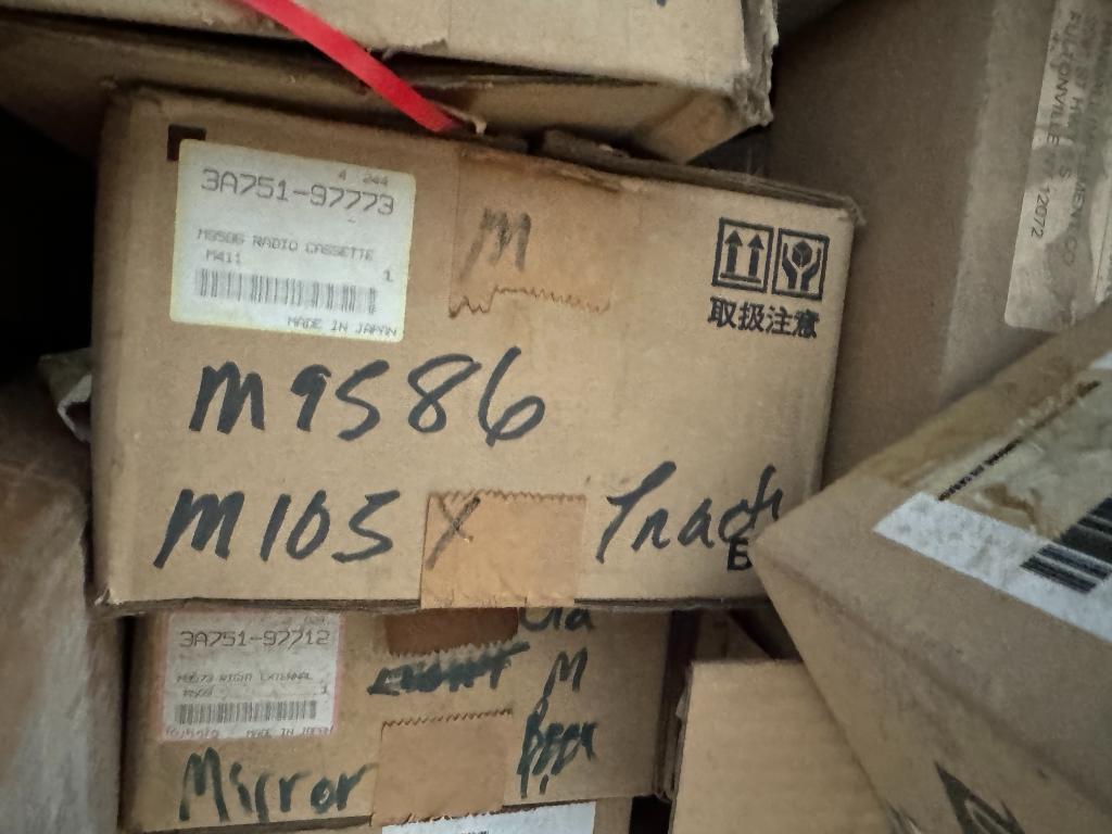 40 Large Pallet of Misc Kubota Kits