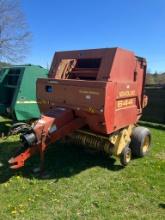 13 New Holland 644 Silage Special Round Baler