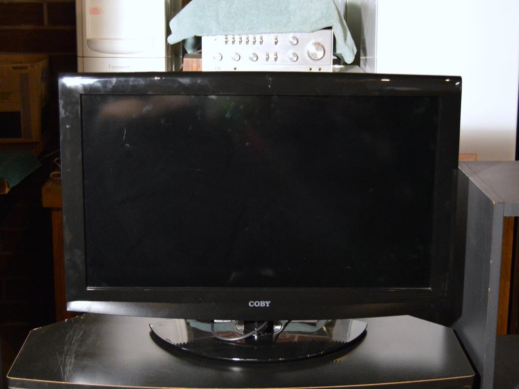 Coby 32 Inch LCD TV, Model TFTV3227