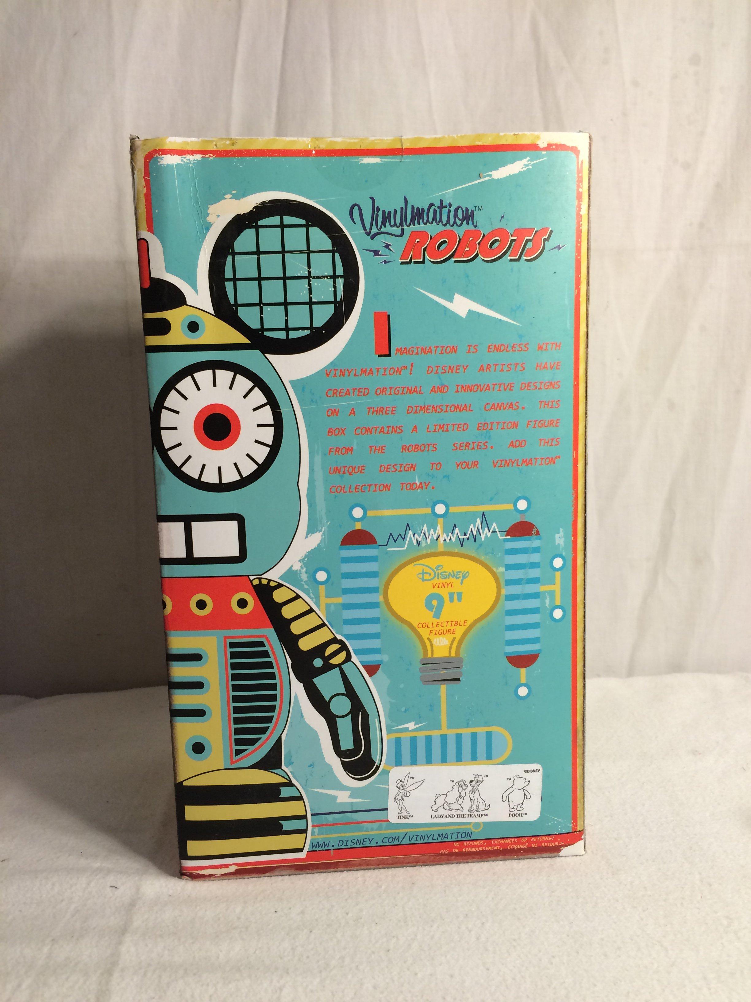 Collector Disney Vinylmation Robots Limited Edition Of 600 6.5"W by 11.5" Tall Box Size
