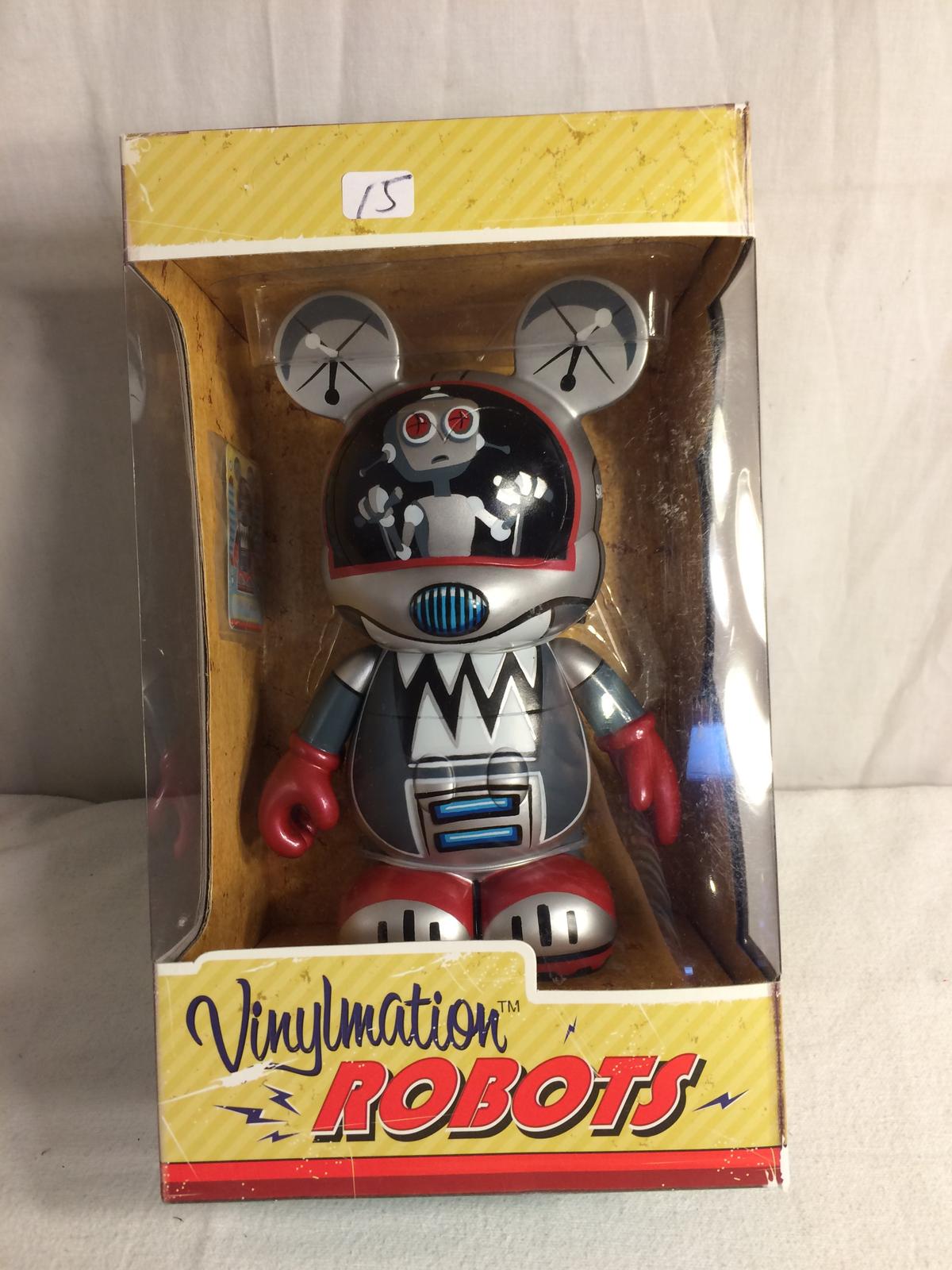 Collector Disney Vinylmation Robots Limited Edition Of 600 Salvage Bot  6.5" w by 11.5" T Box Sz